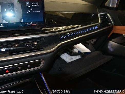 Used 2025 BMW X5 M60i AWD/4WD image 33