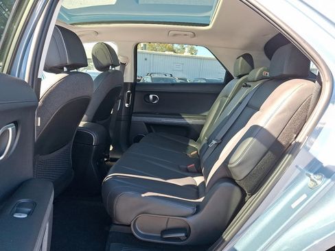 Certified 2022 Hyundai Ioniq 5 Limited image 10