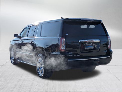 Used 2015 GMC Yukon XL Denali w/ Touring Package image 3