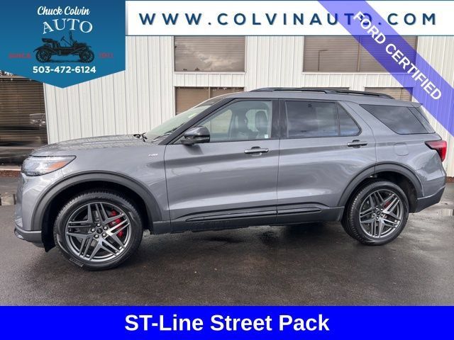 Certified 2025 Ford Explorer ST-Line w/ ST-Line Street Pack AWD/4WD image 1