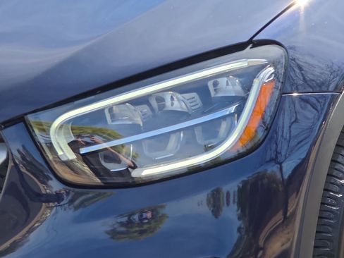 Used 2022 Mercedes-Benz GLC 300 image 30