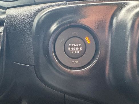 Used 2022 Jeep Wrangler Unlimited Sport AWD/4WD image 32