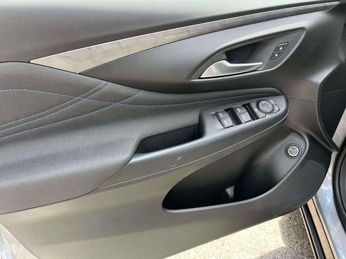 New 2026 Buick Envista Sport Touring w/ Convenience I Package FWD image 19