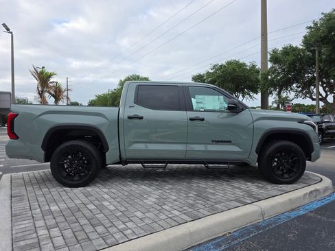 New 2026 Toyota Tundra SR5 AWD/4WD image 12