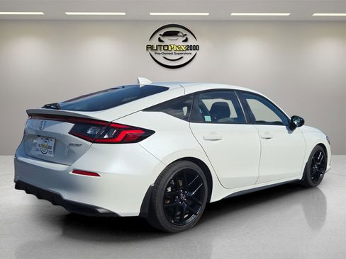 Used 2024 Honda Civic Sport image 7