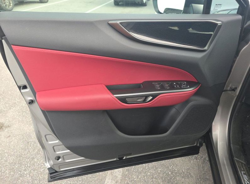 Used 2025 Lexus NX 250 FWD w/ Accessory Package (K3) image 11