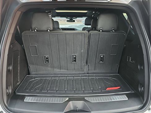 Used 2022 GMC Yukon Denali image 31