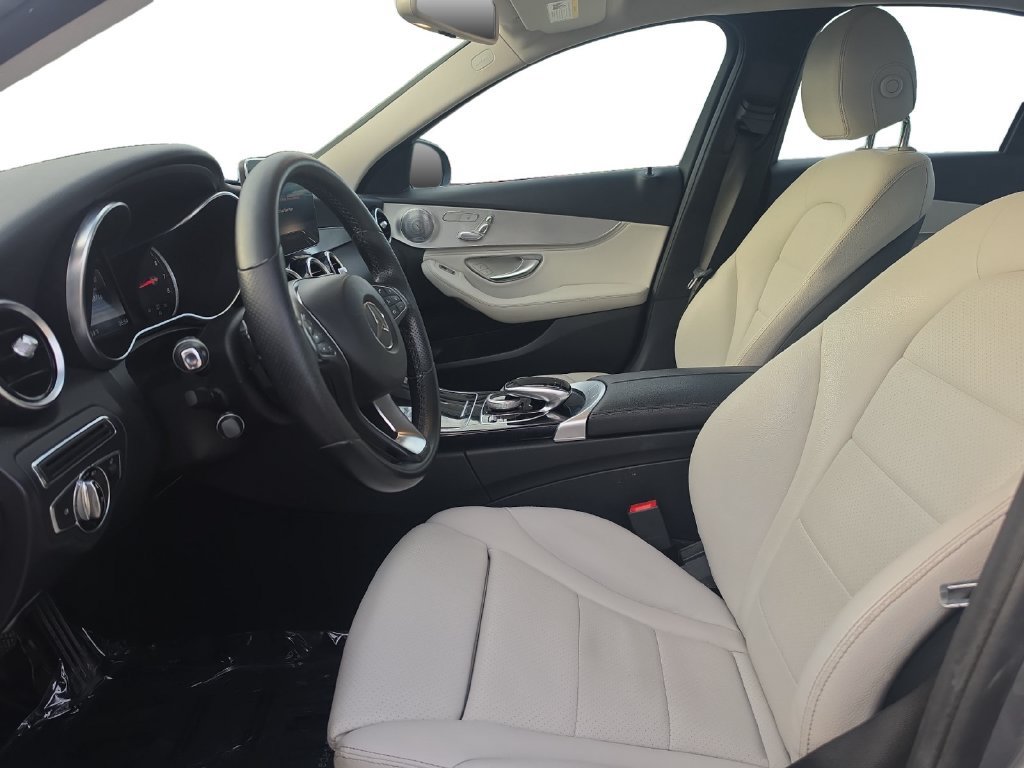 Used 2015 Mercedes-Benz C 300 4MATIC Sedan image 9