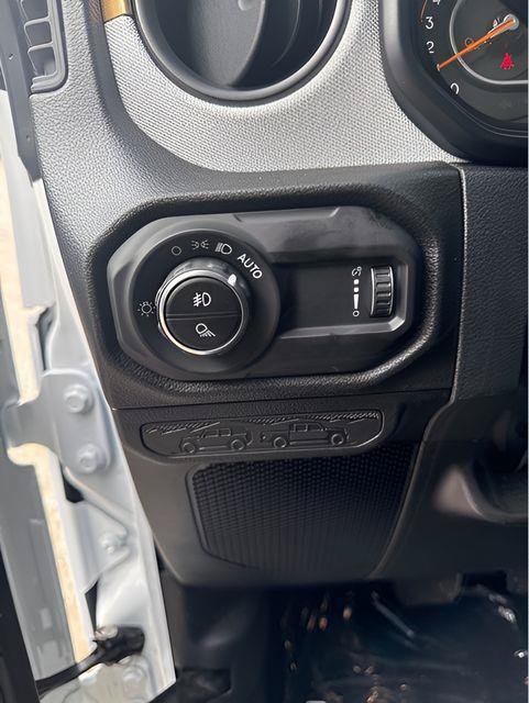 New 2026 Jeep Gladiator Sport AWD/4WD image 15