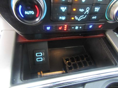 Used 2017 Ford F250 King Ranch w/ King Ranch Ultimate Package image 17