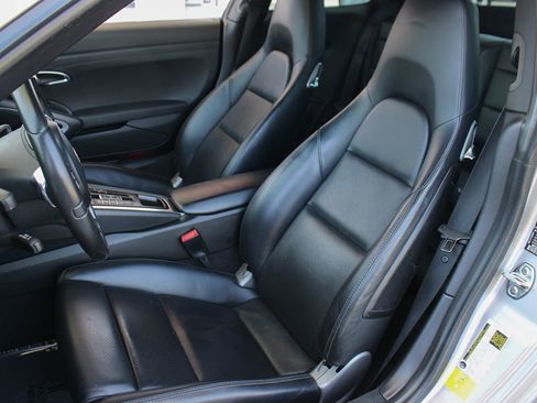 Used 2013 Porsche 911 Carrera 4S AWD/4WD image 15