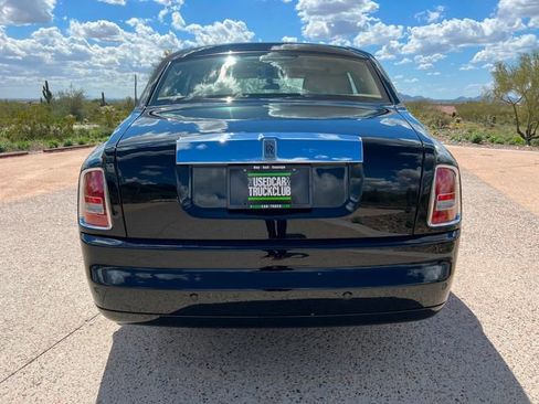 Used 2004 Rolls-Royce Phantom Sedan image 17