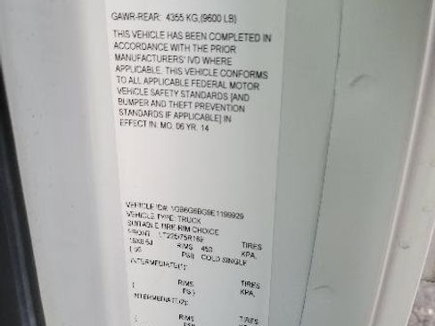 Used 2014 Chevrolet Express 4500 Extended image 53