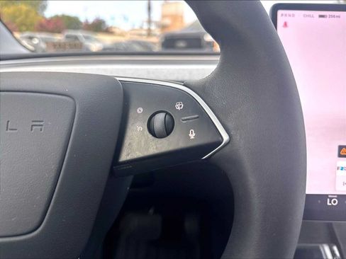 Used 2025 Tesla Model 3 Long Range RWD image 20