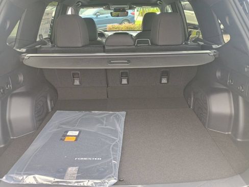 New 2026 Subaru Forester Premium AWD/4WD image 18