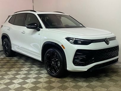 New 2026 Volkswagen Tiguan SE R-Line