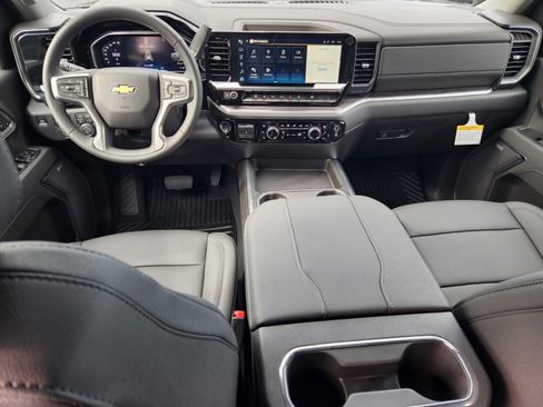 New 2026 Chevrolet Silverado 2500 LTZ w/ LTZ Convenience Package image 8