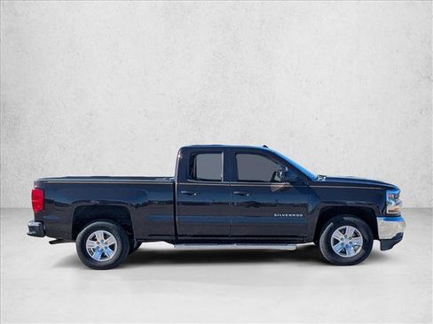 Used 2019 Chevrolet Silverado 1500 LT image 4
