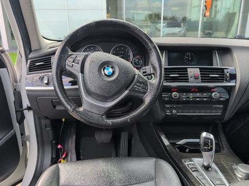 Used 2017 BMW X3 xDrive28i AWD/4WD image 7