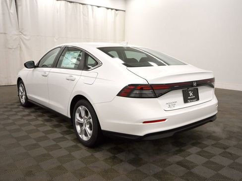 New 2026 Honda Accord LX image 5