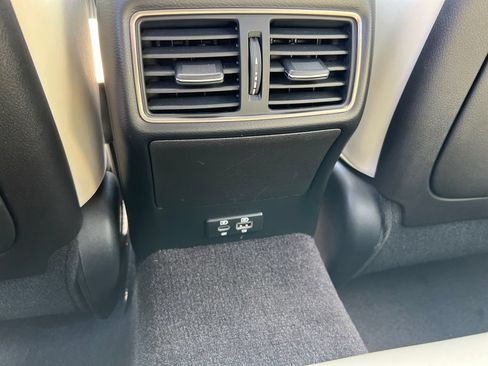 Used 2023 INFINITI Q50 Red Sport 400 w/ Black Opal Edition RWD image 19