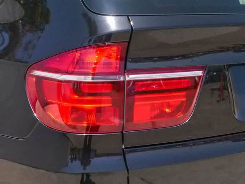 Used 2012 BMW X5 xDrive50i AWD/4WD image 10