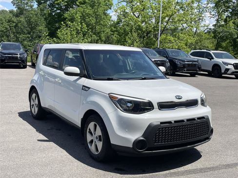 Used 2016 Kia Soul FWD image 7