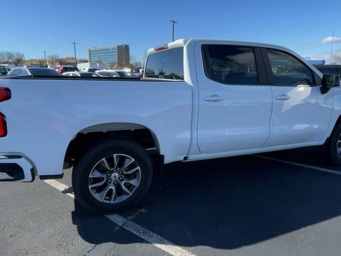 Used 2021 Chevrolet Silverado 1500 RST w/ Z71 Off-Road Package AWD/4WD image 2
