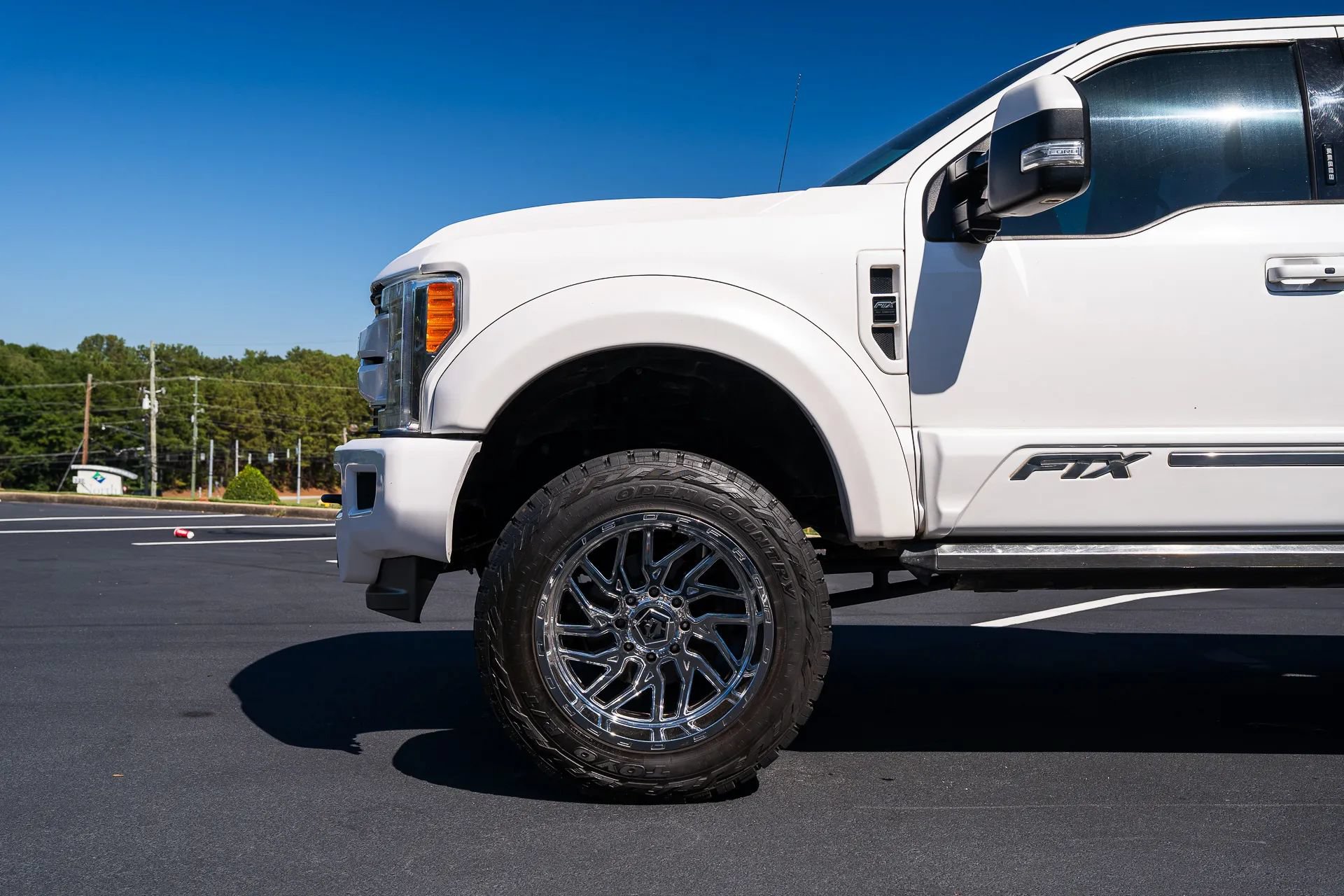 Used 2019 Ford F250 Lariat w/ Lariat Ultimate Package AWD/4WD image 4