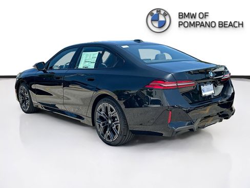 New 2027 BMW 530i RWD image 4