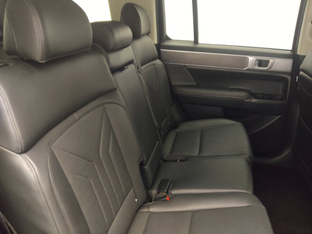 Used 2024 Hyundai Santa Fe SEL FWD image 19