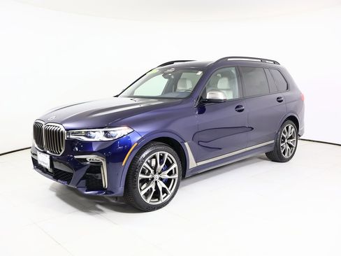 Used 2022 BMW X7 M50i image 13