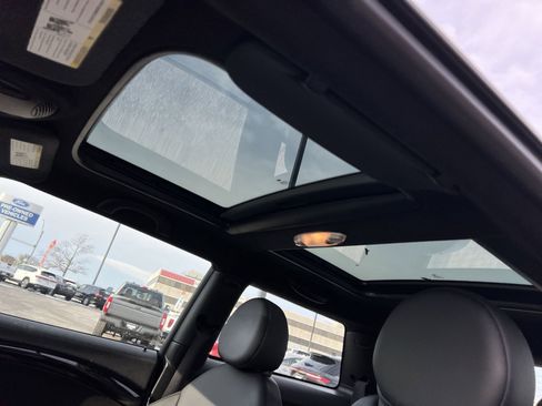 Used 2013 MINI Cooper S image 21