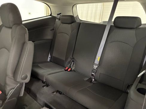 Used 2013 Chevrolet Traverse LT w/ All-Star Edition FWD image 18