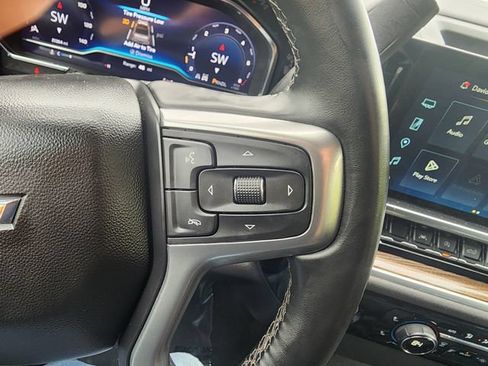 Used 2024 Chevrolet Silverado 1500 LT AWD/4WD image 20