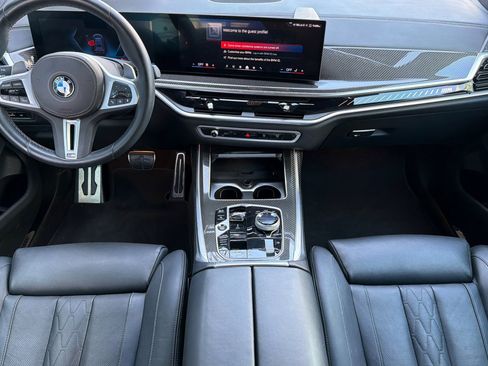 Certified 2024 BMW X7 M60i w/ Executive Package image 17