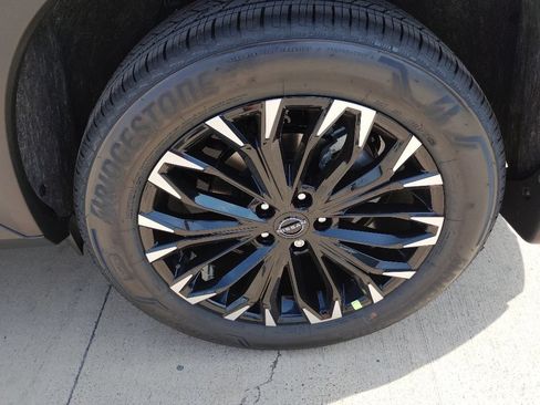New 2026 Nissan Rogue Dark Armor FWD image 31