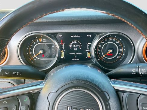 Certified 2023 Jeep Gladiator Mojave AWD/4WD image 12