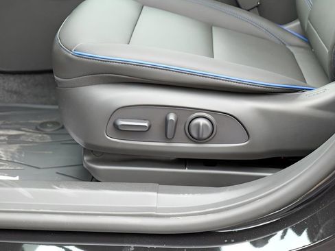 New 2026 Buick Envista Sport Touring w/ Convenience I Package image 21