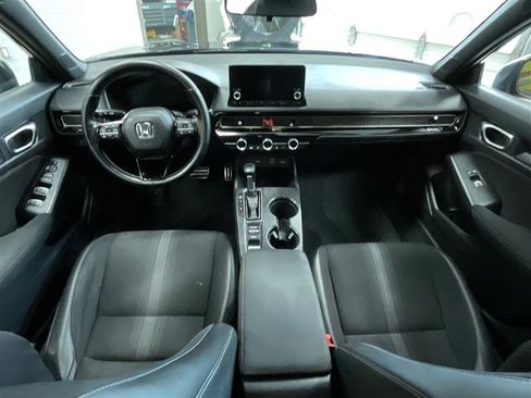 Used 2022 Honda Civic Sport image 11