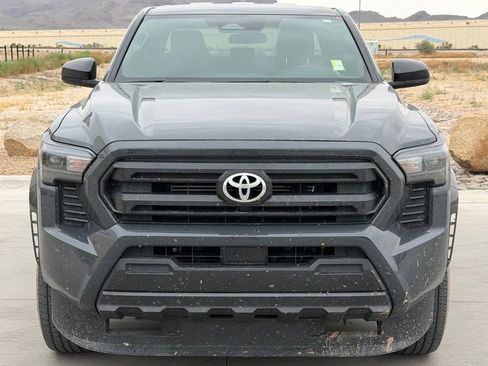 Used 2024 Toyota Tacoma SR w/ SR Upgrade Package image 5