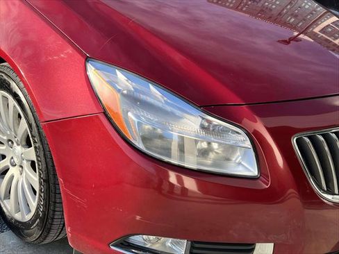 Used 2013 Buick Regal Premium image 9