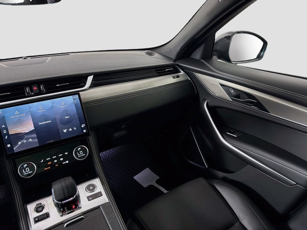 New 2026 Jaguar F-PACE R-Dynamic S AWD/4WD image 25