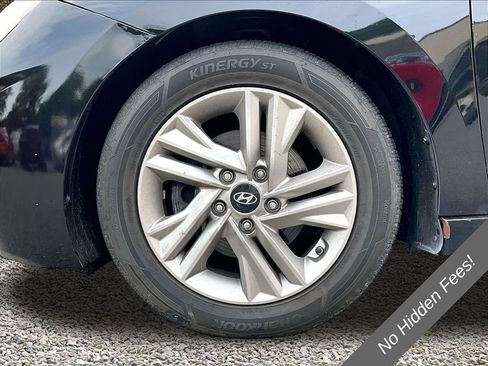 Used 2020 Hyundai Elantra SEL FWD image 7