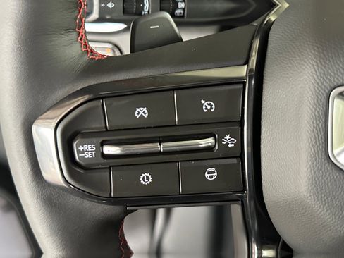 New 2026 GMC Yukon XL AT4 Ultimate w/ LPO, Floor Liner Package AWD/4WD image 29