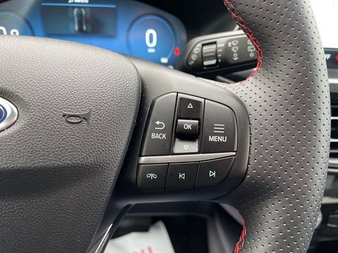 Used 2025 Ford Escape ST-Line Elite image 26