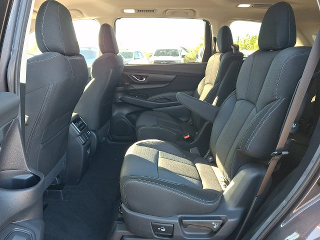 Used 2025 Subaru Ascent Premium AWD/4WD image 17