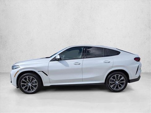 Used 2025 BMW X6 xDrive40i AWD/4WD image 9
