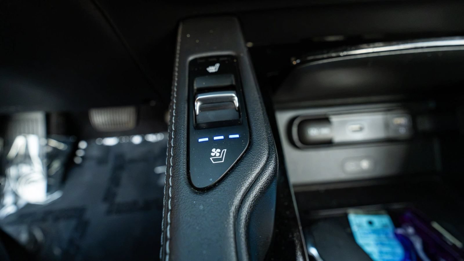 Used 2021 Kia Telluride EX w/ EX Premium Package AWD/4WD image 49