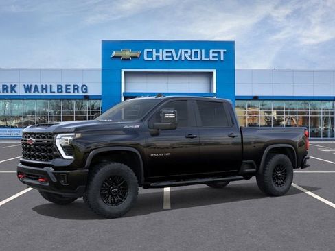 New 2026 Chevrolet Silverado 2500 ZR2 AWD/4WD image 2